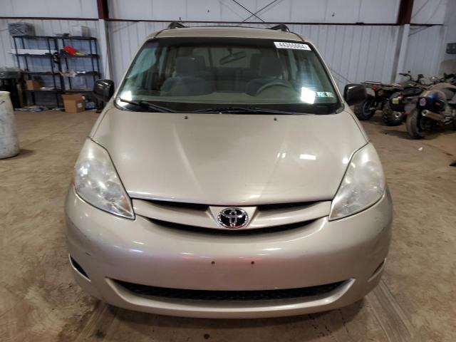 Photo 4 VIN: 5TDZK23C38S107717 - TOYOTA SIENNA CE 