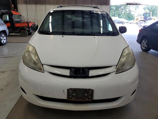 Photo 4 VIN: 5TDZK23C38S128356 - TOYOTA SIENNA CE 