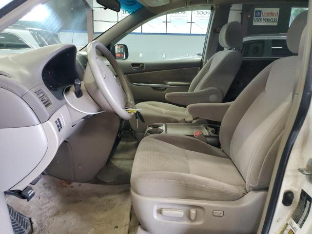 Photo 6 VIN: 5TDZK23C38S128356 - TOYOTA SIENNA CE 