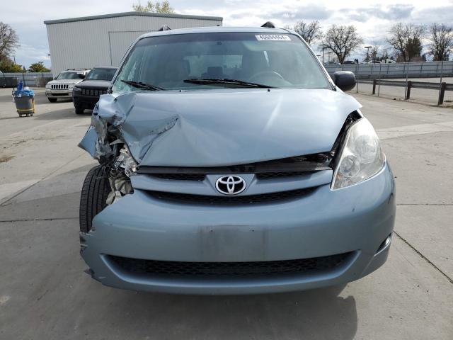 Photo 4 VIN: 5TDZK23C38S182126 - TOYOTA SIENNA CE 