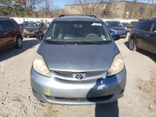 Photo 4 VIN: 5TDZK23C38S195345 - TOYOTA SIENNA CE 