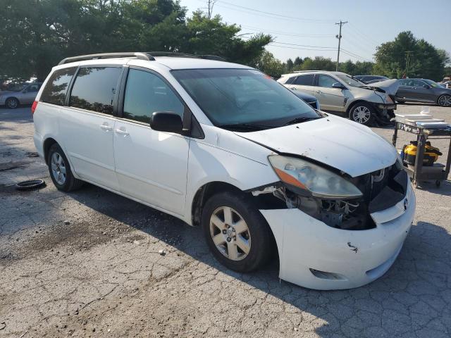 Photo 3 VIN: 5TDZK23C39S258770 - TOYOTA SIENNA CE 