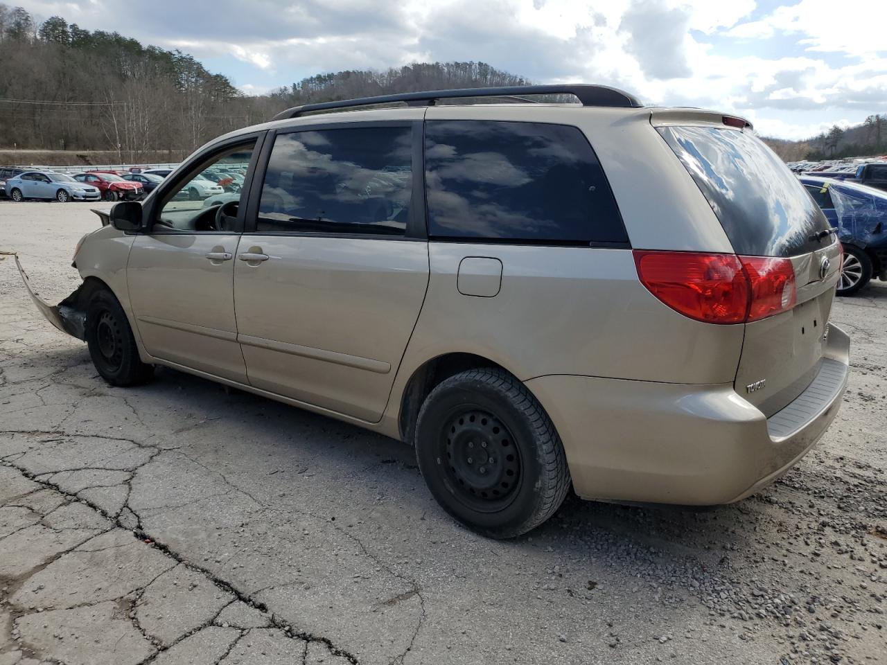 Photo 1 VIN: 5TDZK23C39S269221 - TOYOTA SIENNA 