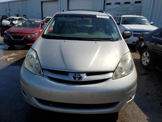 Photo 4 VIN: 5TDZK23C39S289047 - TOYOTA SIENNA CE 