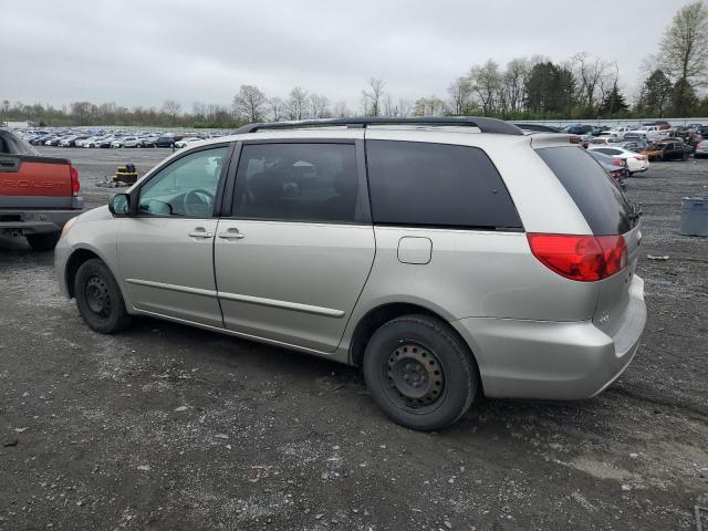 Photo 1 VIN: 5TDZK23C47S070403 - TOYOTA SIENNA CE 