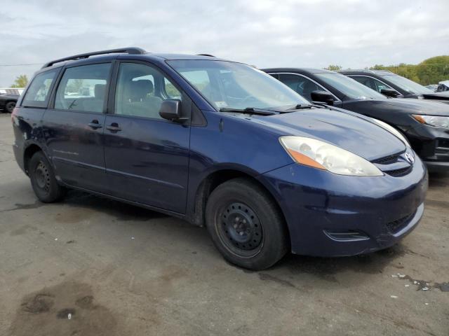 Photo 3 VIN: 5TDZK23C47S084642 - TOYOTA SIENNA CE 