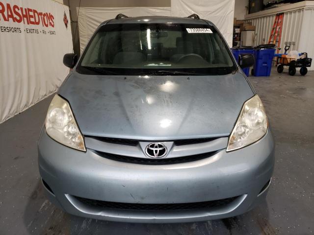 Photo 4 VIN: 5TDZK23C48S105569 - TOYOTA SIENNA CE 