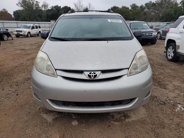 Photo 4 VIN: 5TDZK23C48S138524 - TOYOTA SIENNA CE 