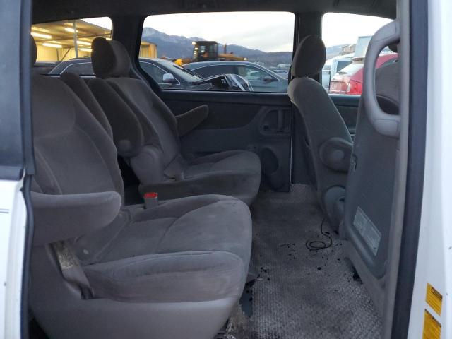 Photo 10 VIN: 5TDZK23C48S139396 - TOYOTA SIENNA CE 