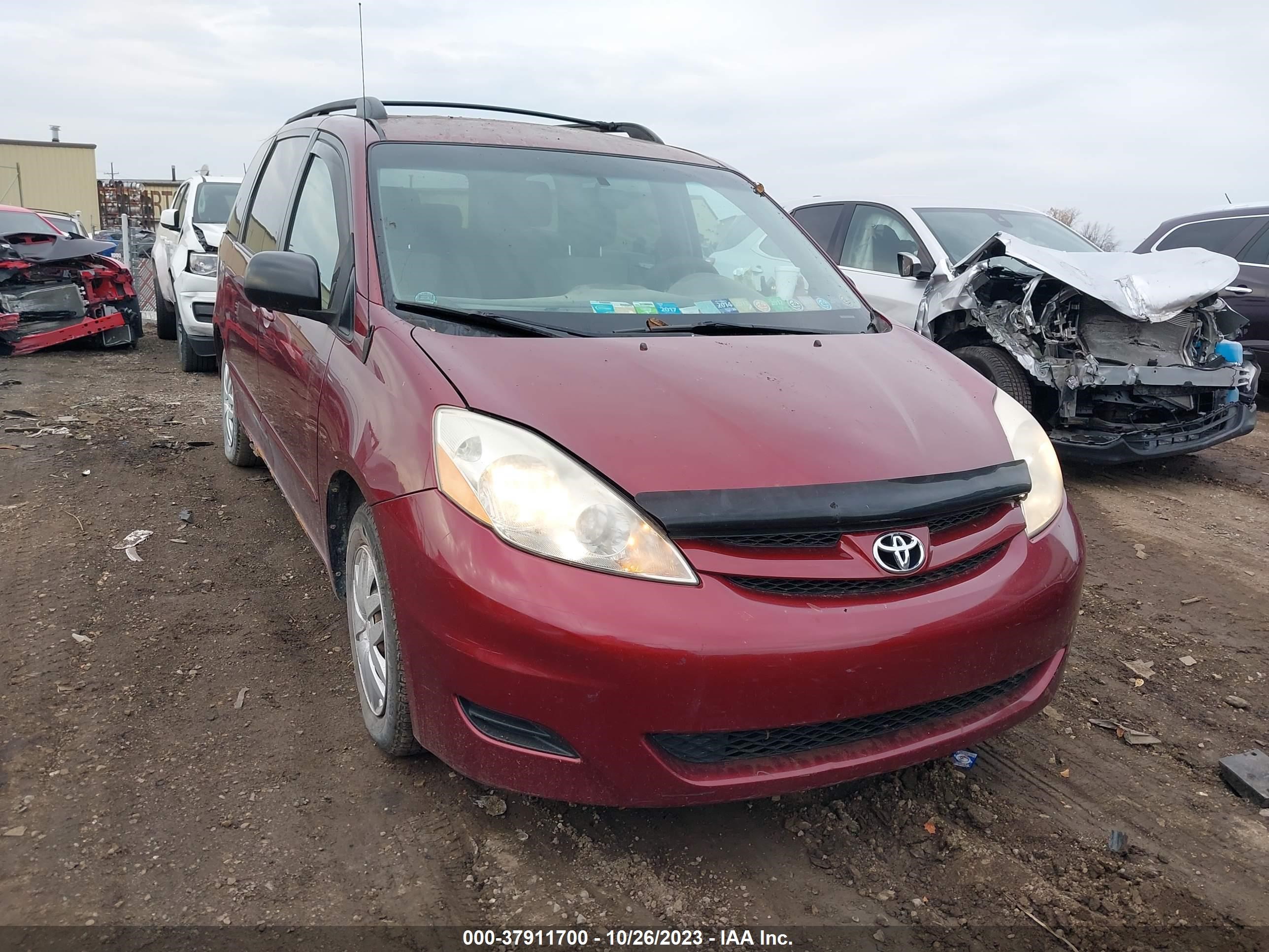 Photo 0 VIN: 5TDZK23C49S245607 - TOYOTA SIENNA 