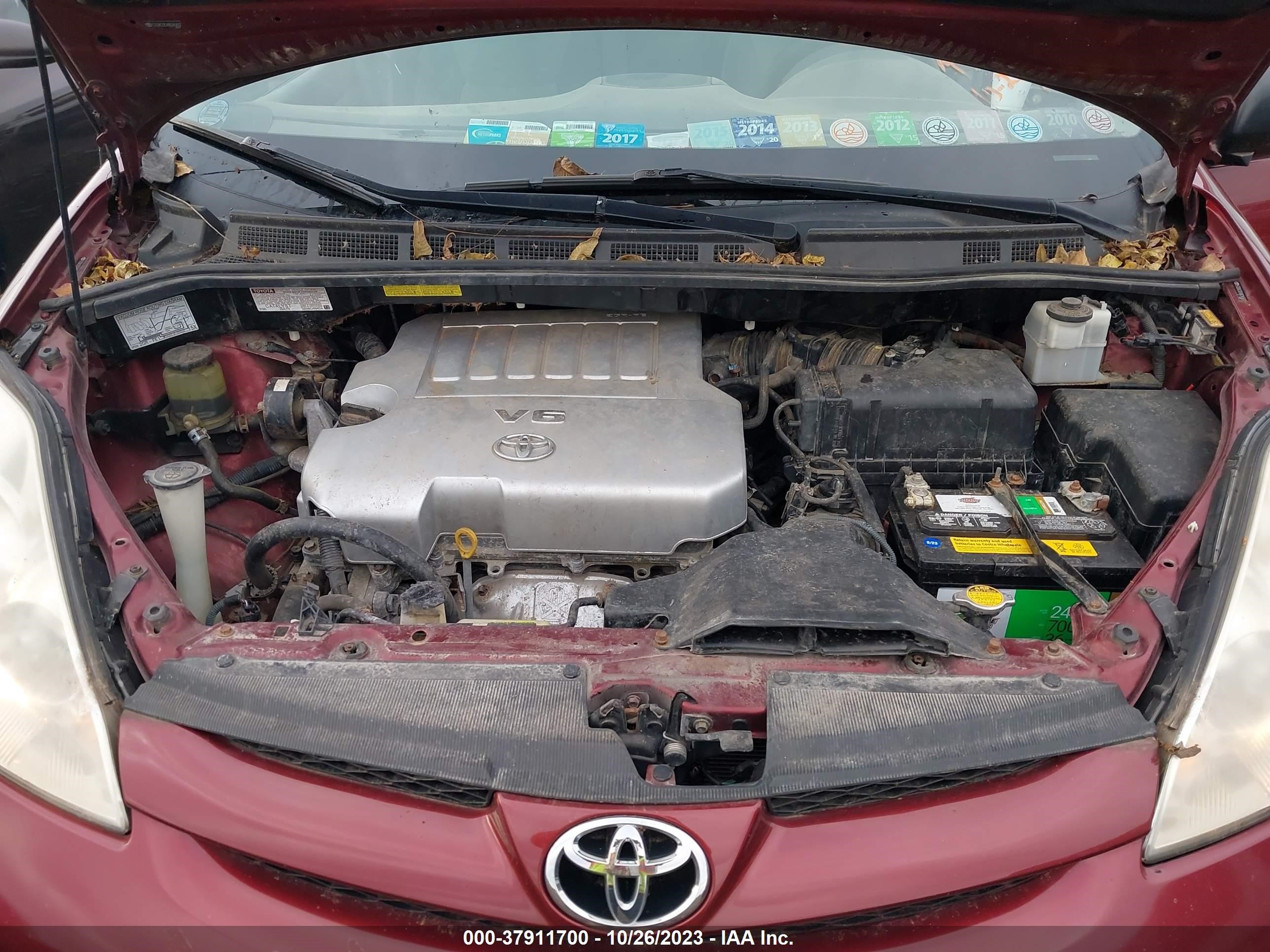 Photo 9 VIN: 5TDZK23C49S245607 - TOYOTA SIENNA 