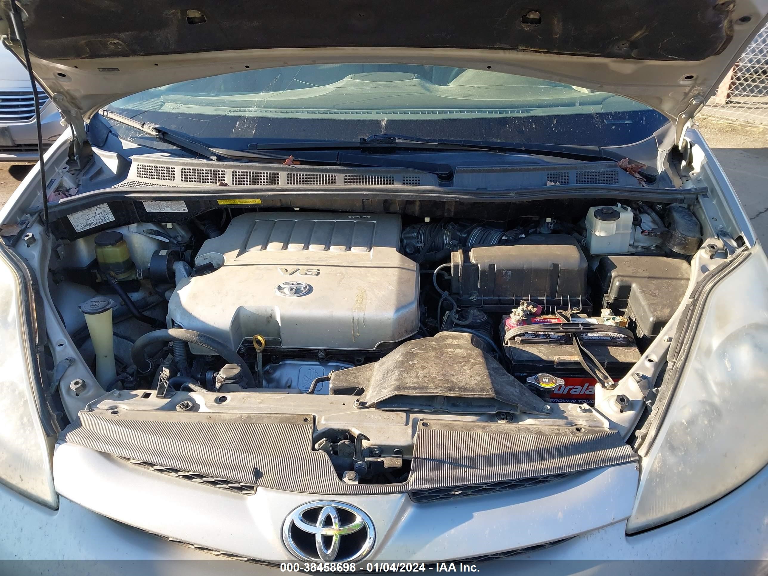 Photo 9 VIN: 5TDZK23C49S253187 - TOYOTA SIENNA 