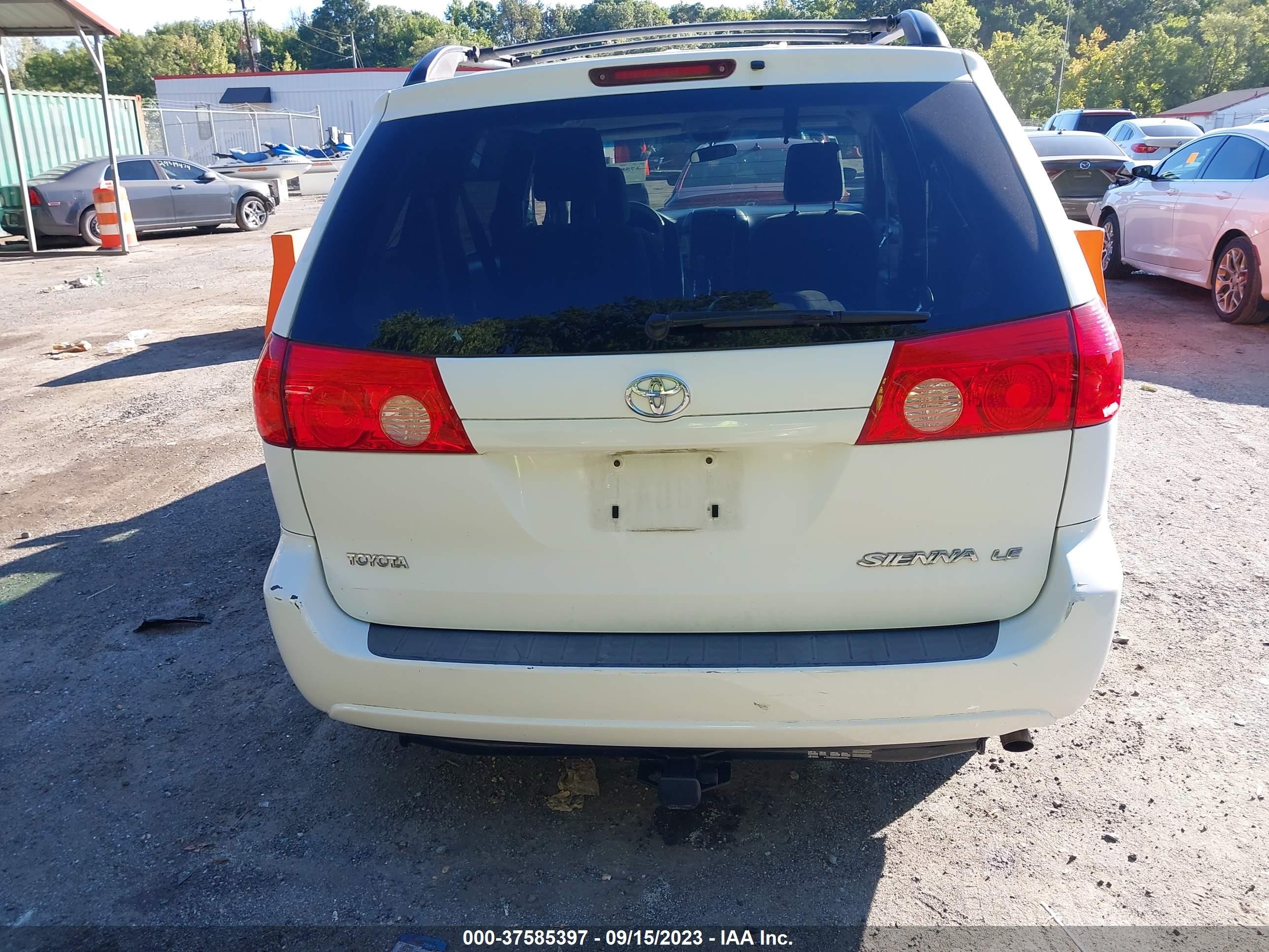 Photo 15 VIN: 5TDZK23C49S272595 - TOYOTA SIENNA 