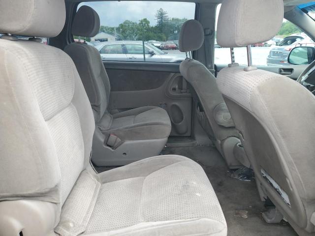 Photo 10 VIN: 5TDZK23C58S137110 - TOYOTA SIENNA CE 