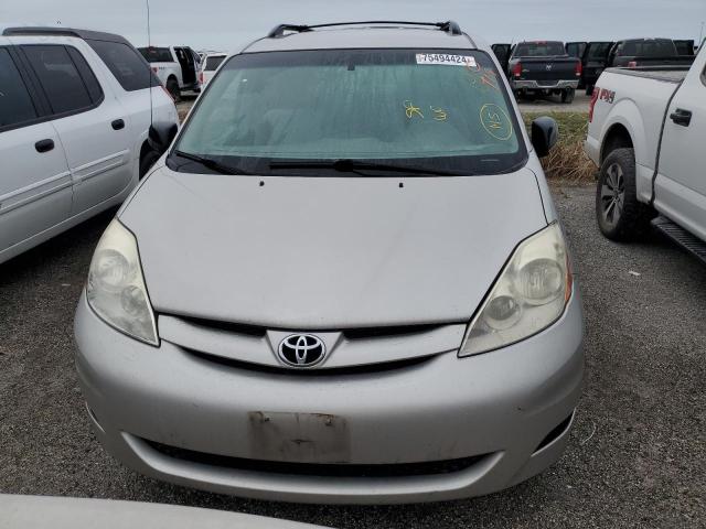 Photo 4 VIN: 5TDZK23C58S224926 - TOYOTA SIENNA CE 