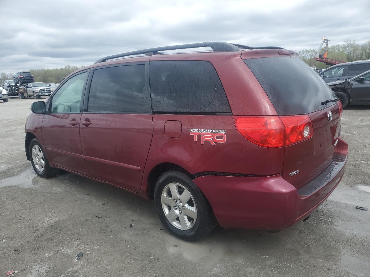 Photo 1 VIN: 5TDZK23C59S256504 - TOYOTA SIENNA 