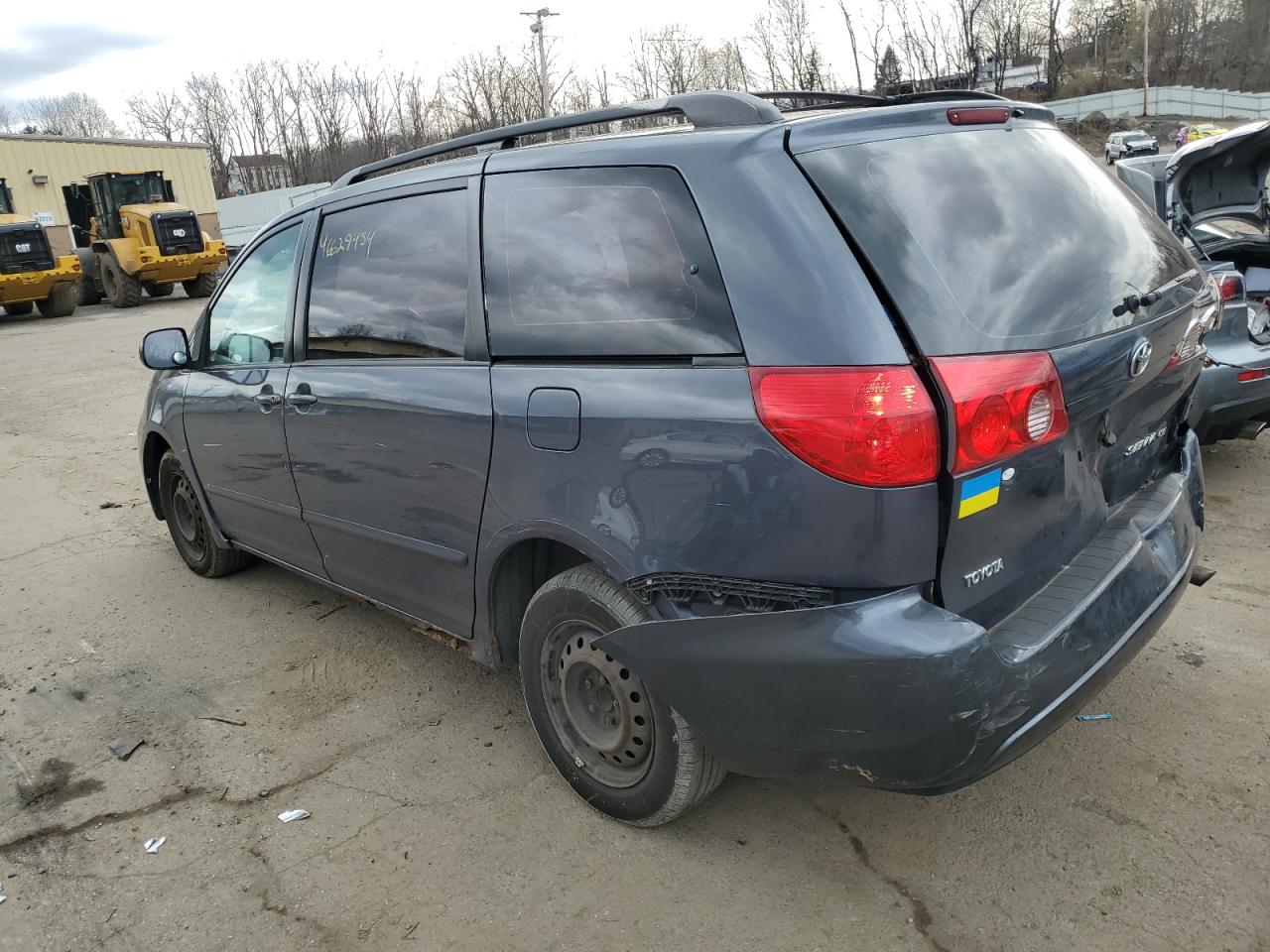 Photo 1 VIN: 5TDZK23C67S058138 - TOYOTA SIENNA 