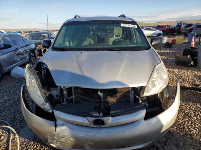 Photo 4 VIN: 5TDZK23C67S093620 - TOYOTA SIENNA CE 