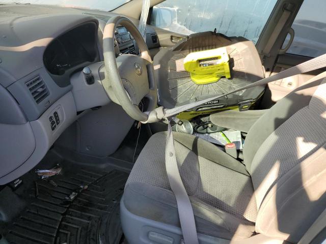 Photo 6 VIN: 5TDZK23C68S106447 - TOYOTA SIENNA CE 