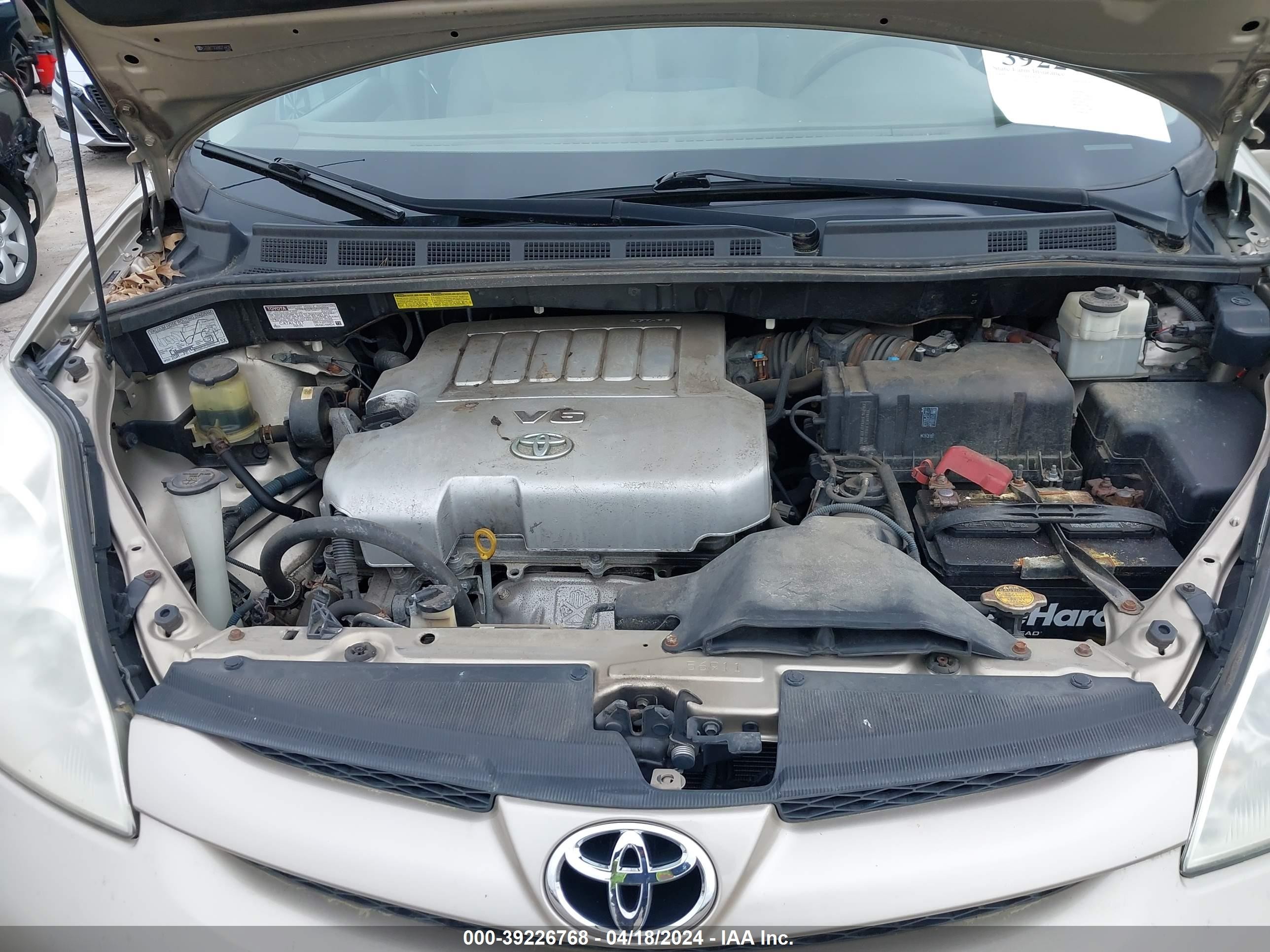 Photo 9 VIN: 5TDZK23C69S254826 - TOYOTA SIENNA 