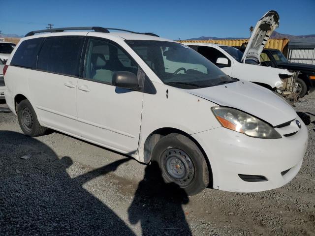 Photo 3 VIN: 5TDZK23C87S031197 - TOYOTA SIENNA CE 