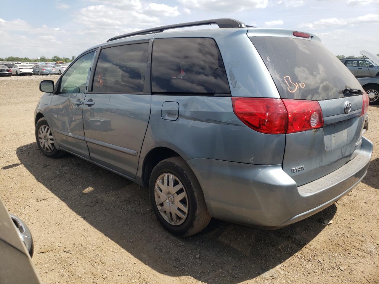 Photo 1 VIN: 5TDZK23C88S103775 - TOYOTA SIENNA 