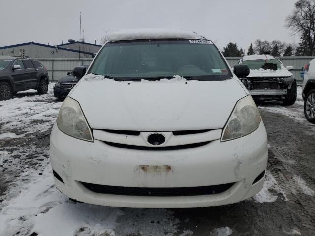 Photo 4 VIN: 5TDZK23C97S015882 - TOYOTA SIENNA 