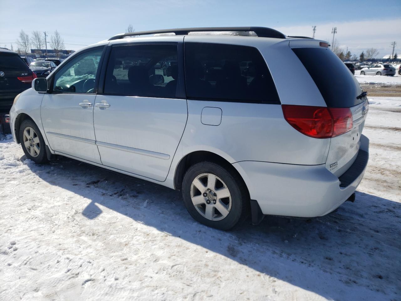 Photo 1 VIN: 5TDZK23C97S027112 - TOYOTA SIENNA 