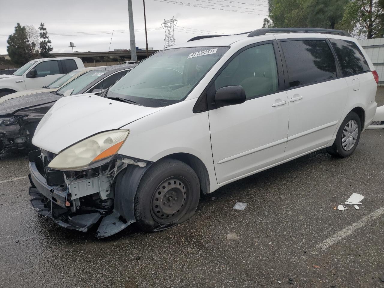 Photo 0 VIN: 5TDZK23C99S242783 - TOYOTA SIENNA 