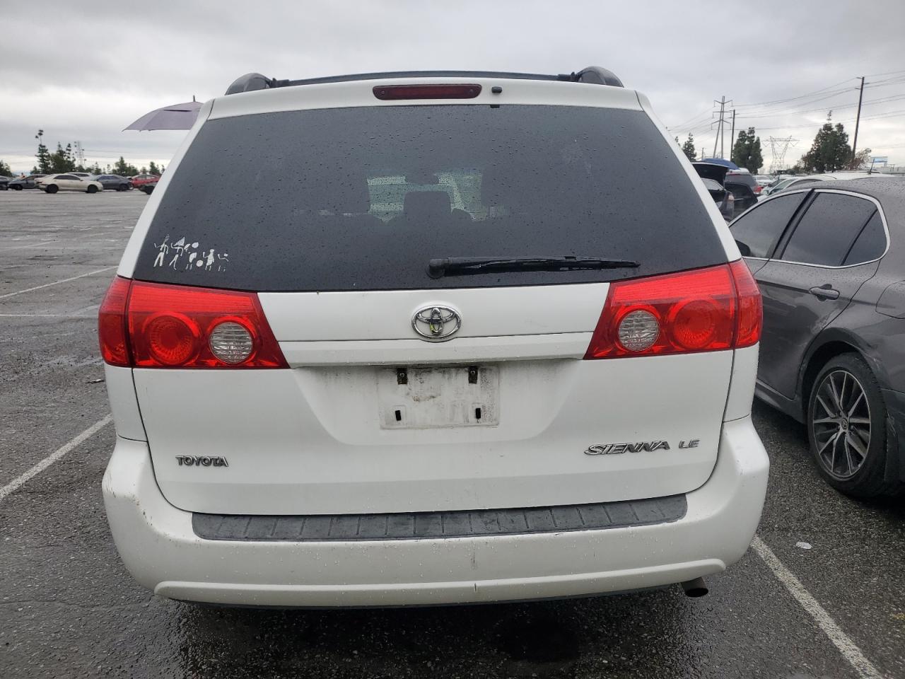 Photo 5 VIN: 5TDZK23C99S242783 - TOYOTA SIENNA 