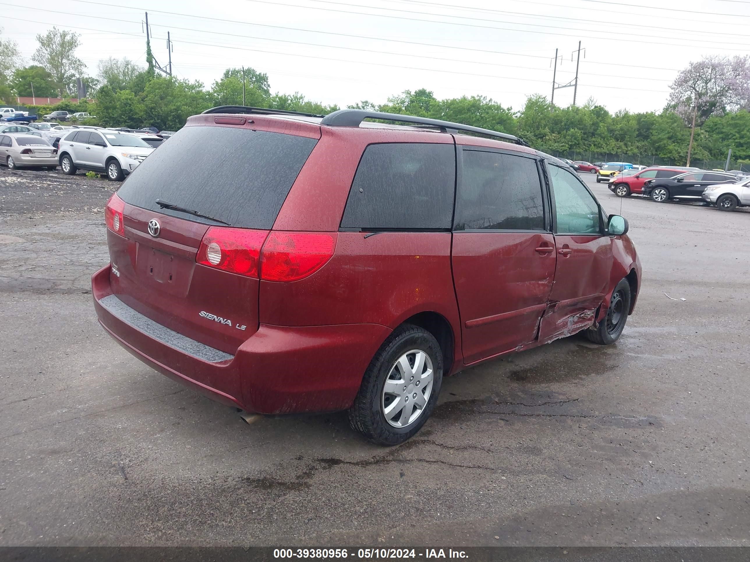 Photo 3 VIN: 5TDZK23C99S244324 - TOYOTA SIENNA 