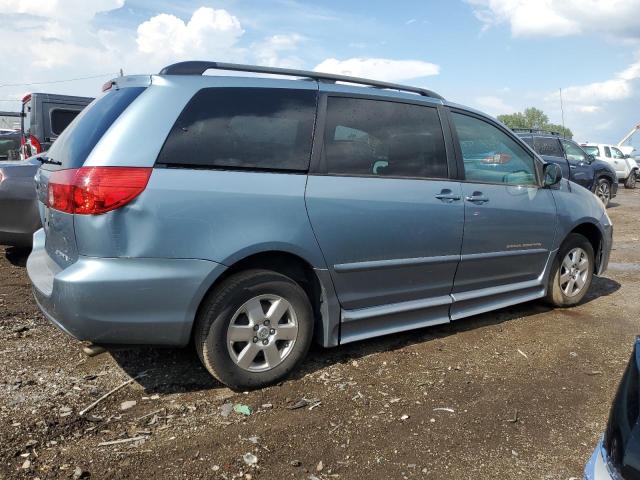 Photo 2 VIN: 5TDZK23CX7S031072 - TOYOTA SIENNA CE 