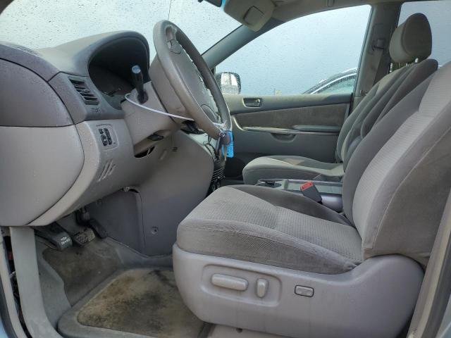 Photo 6 VIN: 5TDZK23CX7S031072 - TOYOTA SIENNA CE 