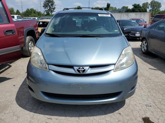 Photo 4 VIN: 5TDZK23CX8S125339 - TOYOTA SIENNA 