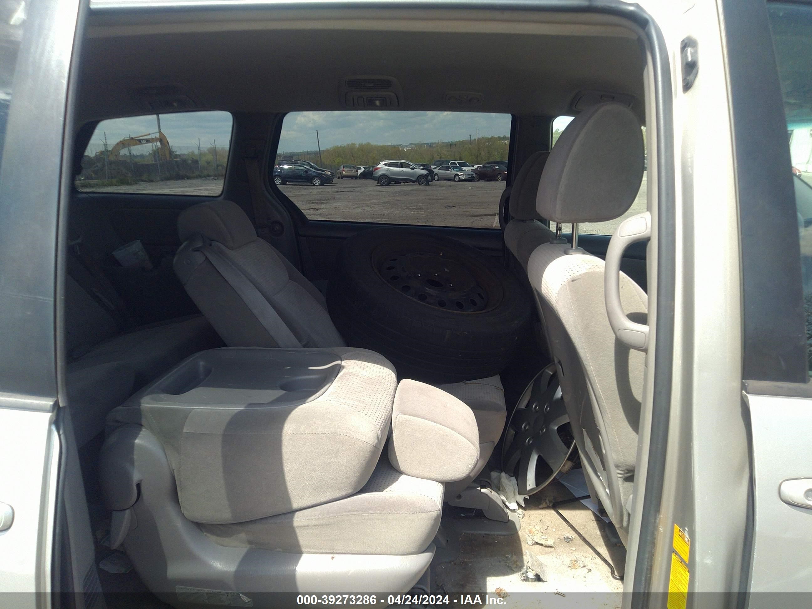 Photo 7 VIN: 5TDZK23CX9S278014 - TOYOTA SIENNA 