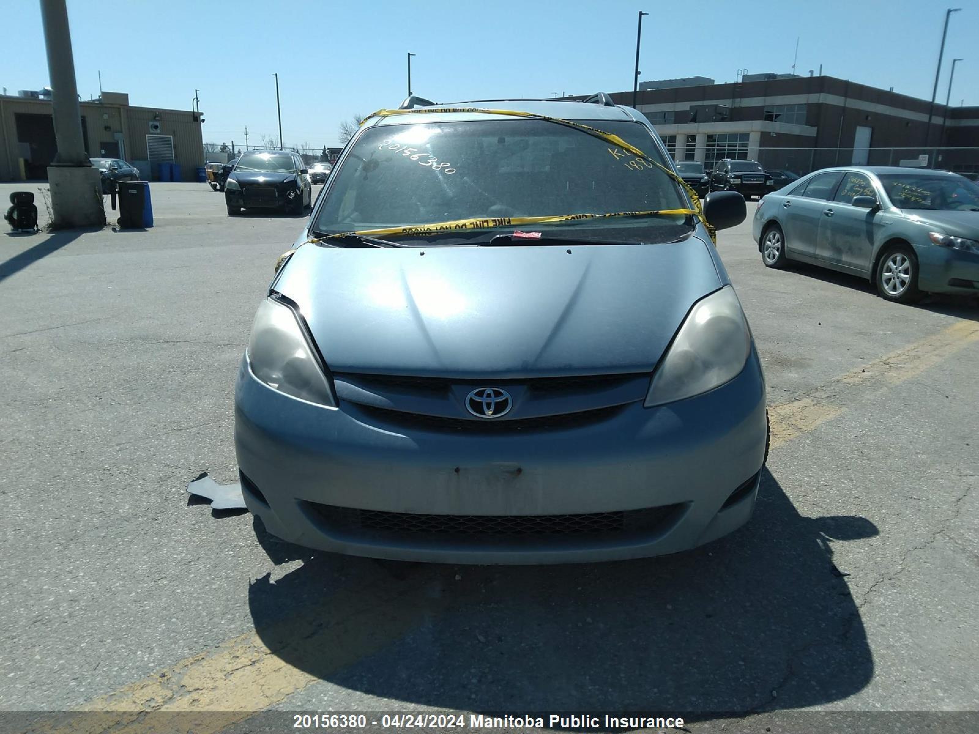 Photo 11 VIN: 5TDZK29C27S074814 - TOYOTA NULL 