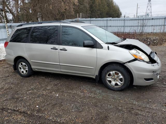 Photo 3 VIN: 5TDZK29C79S235676 - TOYOTA SIENNA CE 