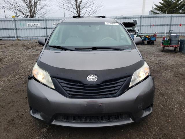 Photo 4 VIN: 5TDZK3DC0BS142176 - TOYOTA SIENNA 