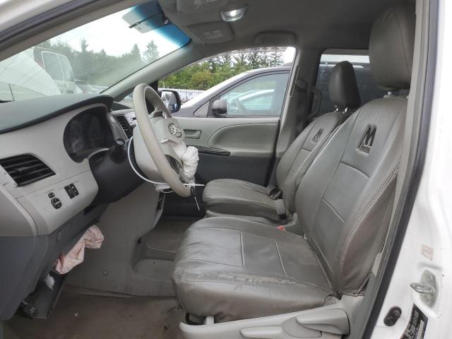 Photo 6 VIN: 5TDZK3DC0CS186194 - TOYOTA SIENNA 