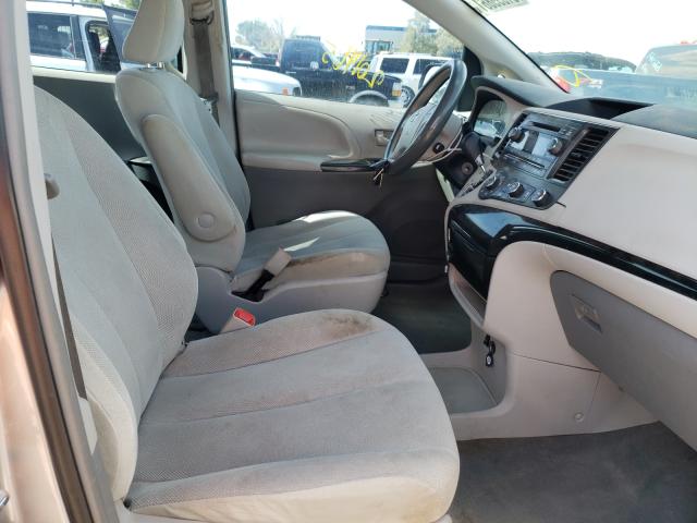 Photo 4 VIN: 5TDZK3DC0CS266191 - TOYOTA SIENNA 