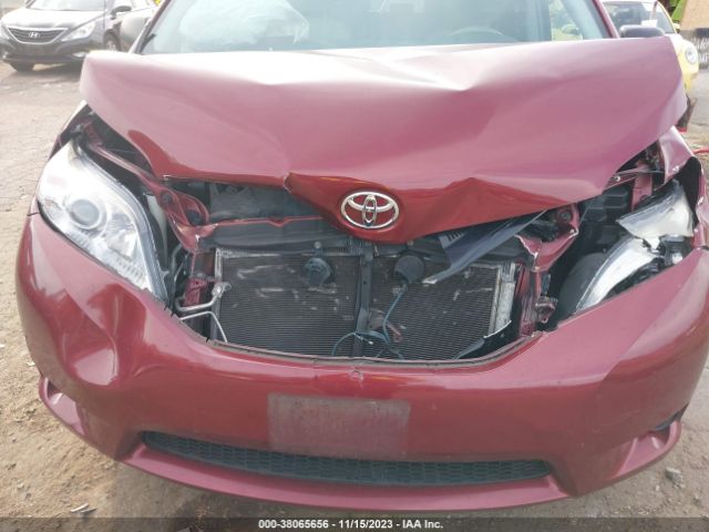 Photo 5 VIN: 5TDZK3DC1ES442247 - TOYOTA SIENNA 