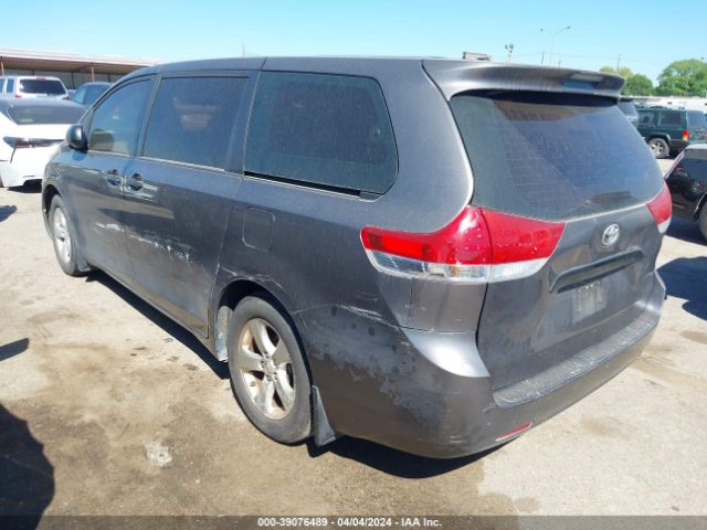 Photo 2 VIN: 5TDZK3DC1ES474194 - TOYOTA SIENNA 