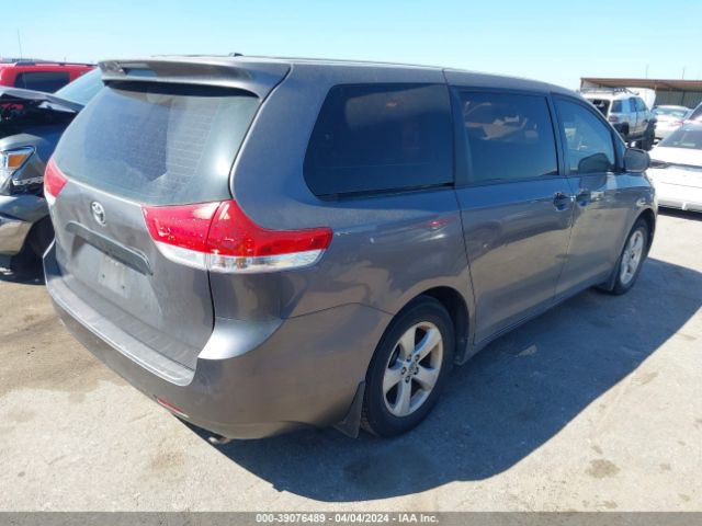 Photo 3 VIN: 5TDZK3DC1ES474194 - TOYOTA SIENNA 