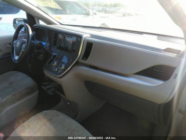 Photo 4 VIN: 5TDZK3DC1GS725623 - TOYOTA SIENNA 