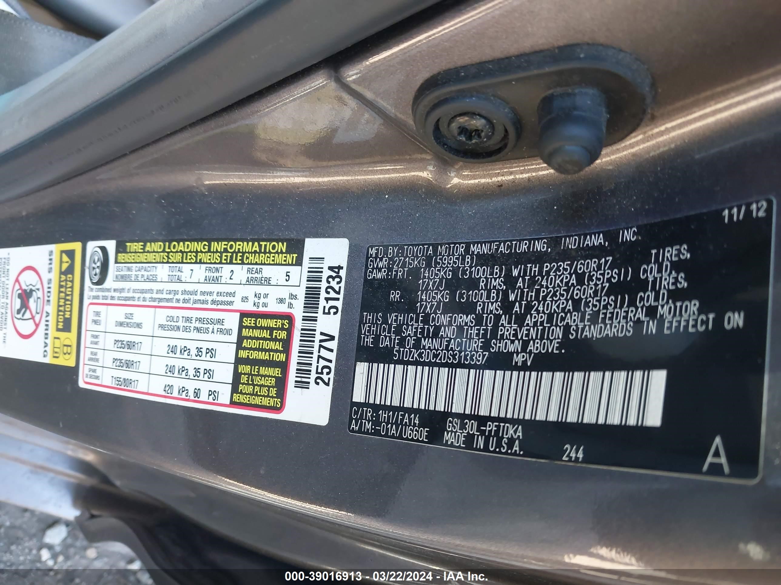 Photo 8 VIN: 5TDZK3DC2DS313397 - TOYOTA SIENNA 