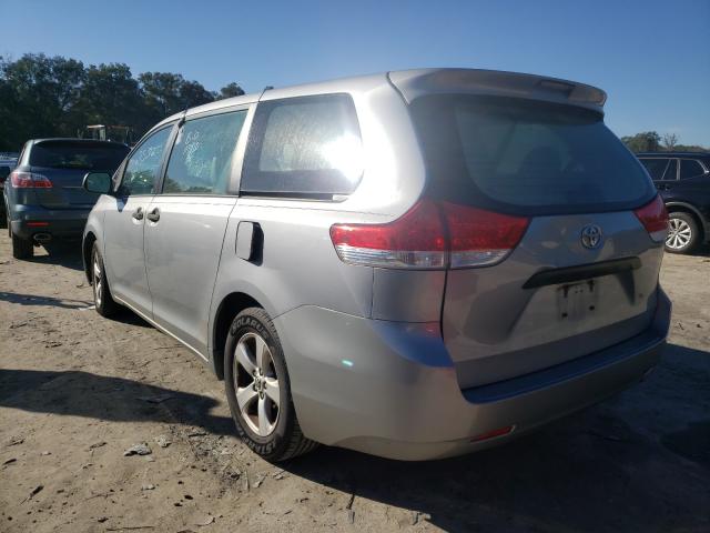 Photo 2 VIN: 5TDZK3DC2DS360512 - TOYOTA SIENNA 