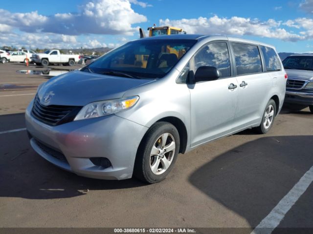 Photo 1 VIN: 5TDZK3DC2ES445366 - TOYOTA SIENNA 