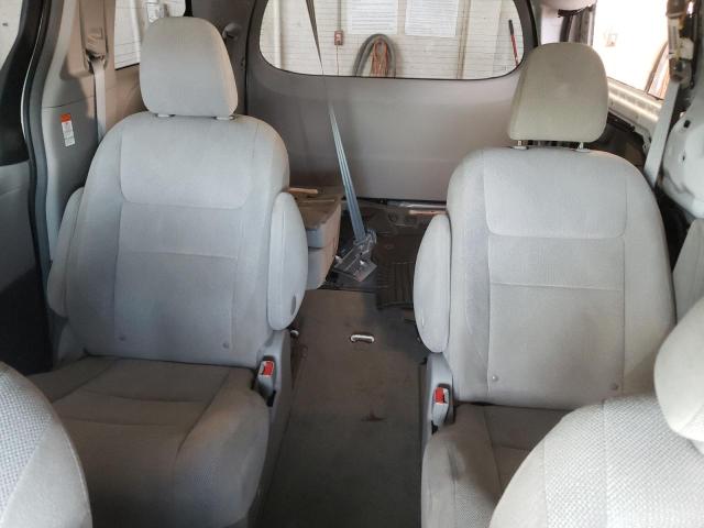 Photo 9 VIN: 5TDZK3DC2FS652986 - TOYOTA SIENNA 