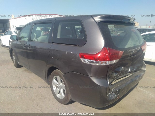 Photo 2 VIN: 5TDZK3DC3BS072964 - TOYOTA SIENNA 