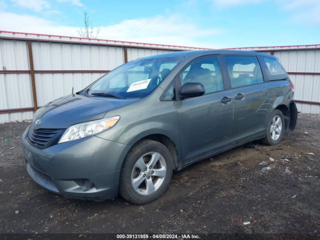 Photo 1 VIN: 5TDZK3DC3BS111603 - TOYOTA SIENNA 